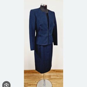 Hobbs suit dress navy pin stripe